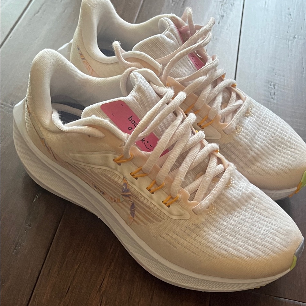 Women Nike Pegasus
